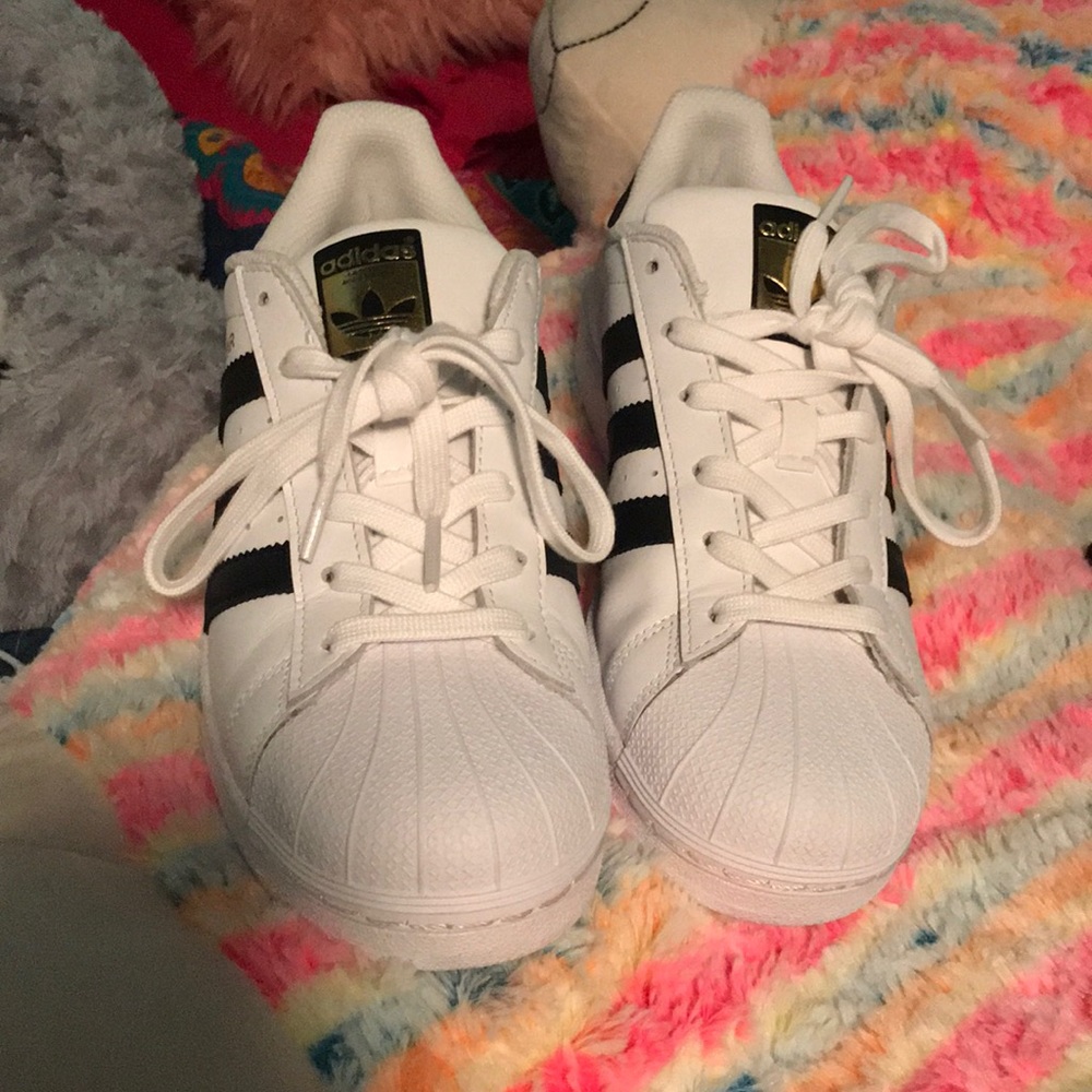 Adidas super star